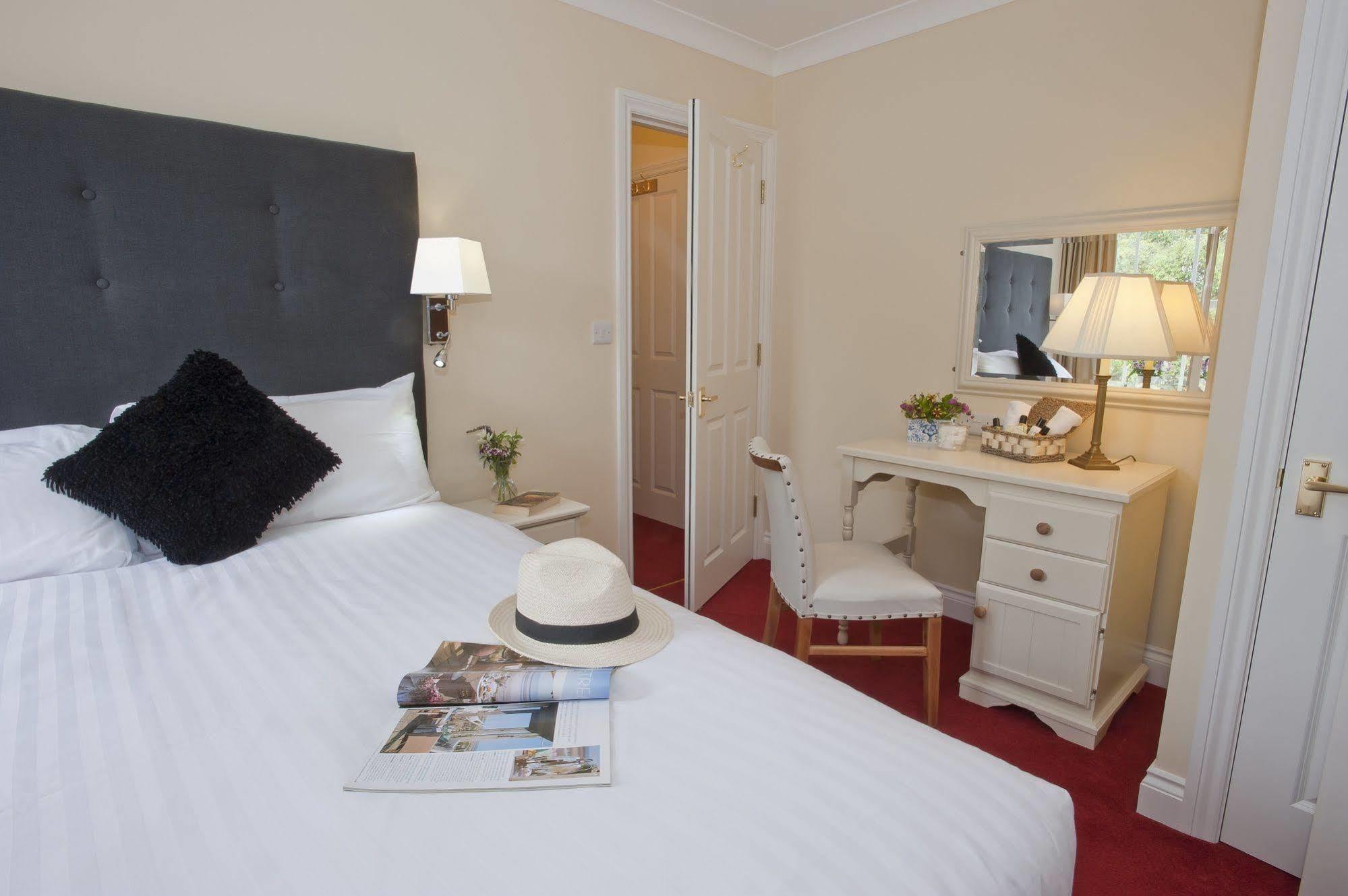 Peartree Serviced Apartments Σαλισμπέρι Εξωτερικό φωτογραφία